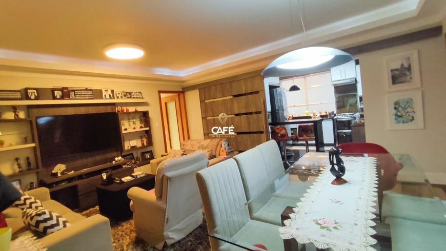 Apartamento aconchegante de 03 dormitórios , sendo 01 suíte e 01 vaga de garage