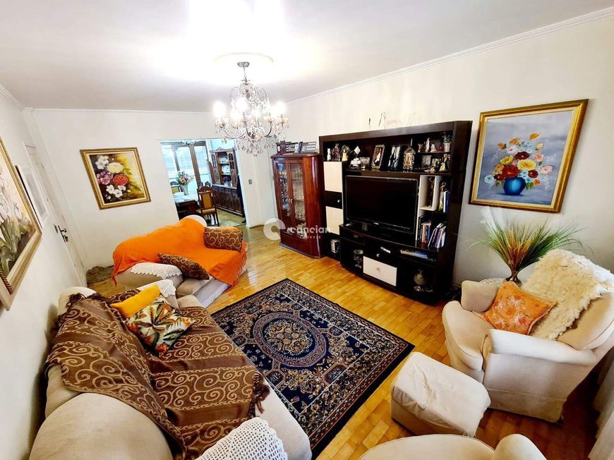 Apartamento à venda, 3 quartos, 1 suíte, 1 vaga, Centro - Santa Maria/RS