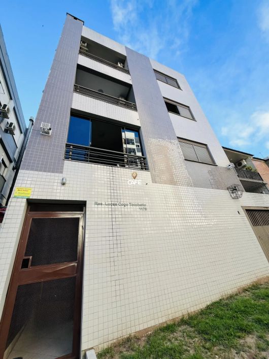 Aparamento, 2 dormitório, cozinha, área de serviço, banheiro social, sacada com