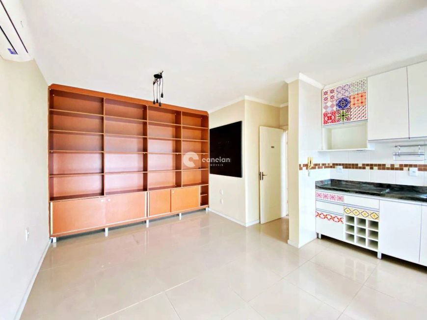 Apartamento à venda, 2 quartos, 1 vaga, Camobi - Santa Maria/RS