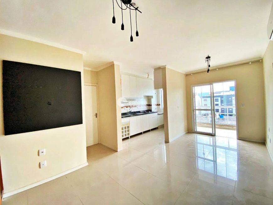 Apartamento à venda, 2 quartos, 1 vaga, Camobi - Santa Maria/RS