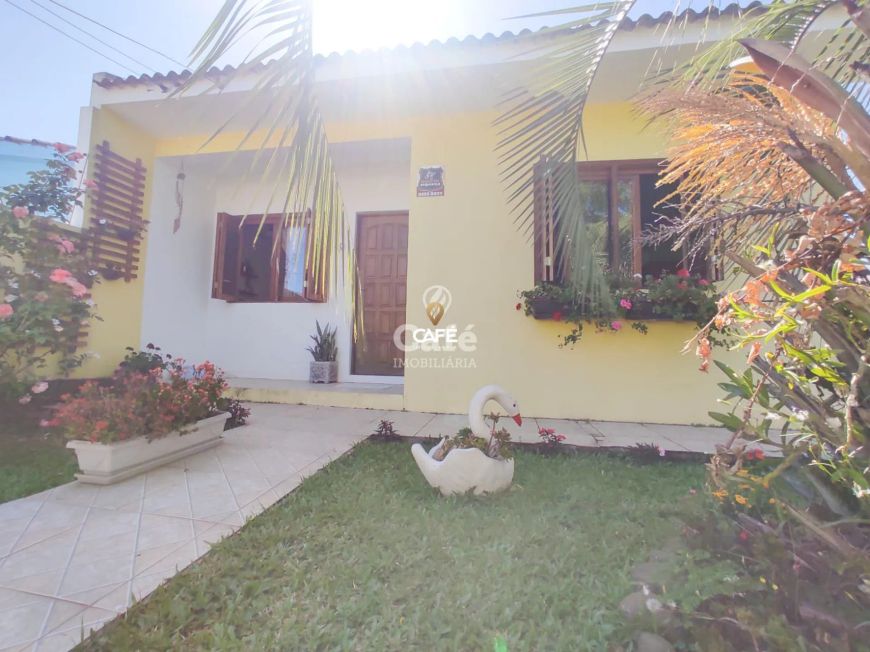 Casa à Venda com 92 m², 02 Dormitório no Parque Pinheiro Machado .
