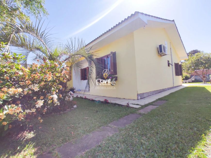 Casa à Venda com 92 m², 02 Dormitório no Parque Pinheiro Machado .