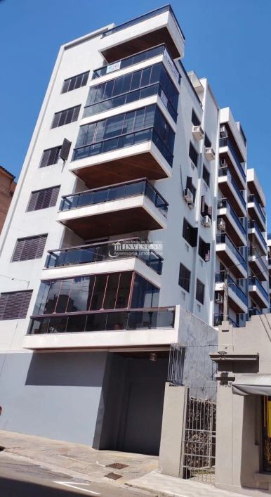 CENTRAL - Cobertura Duplex 3dorm (1 suíte), 02 sacadas, mobiliada, elevador e ga