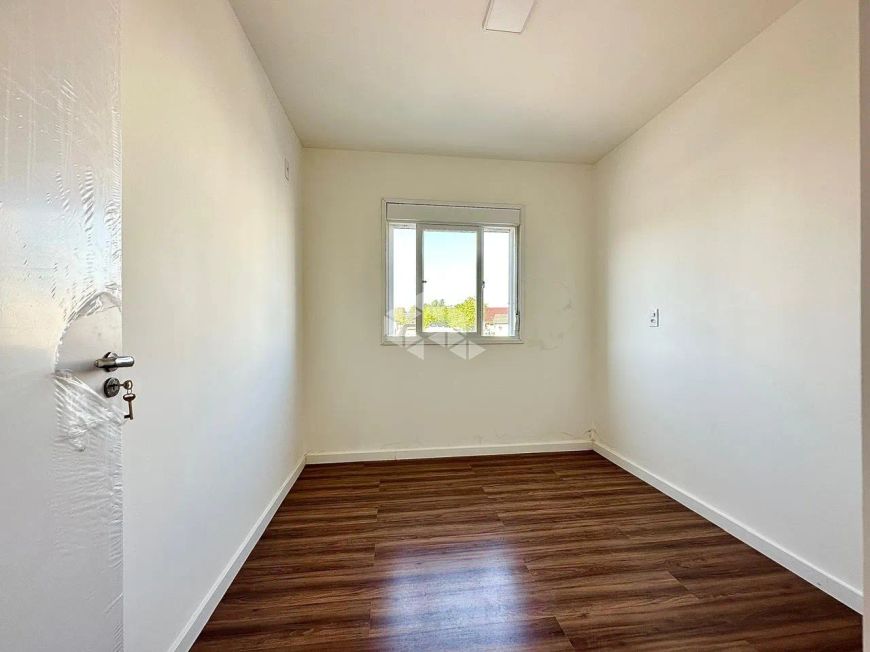 Apartamento com 02 quartos, churrasqueira e sacada à venda no bairro Camobi em Santa Maria.