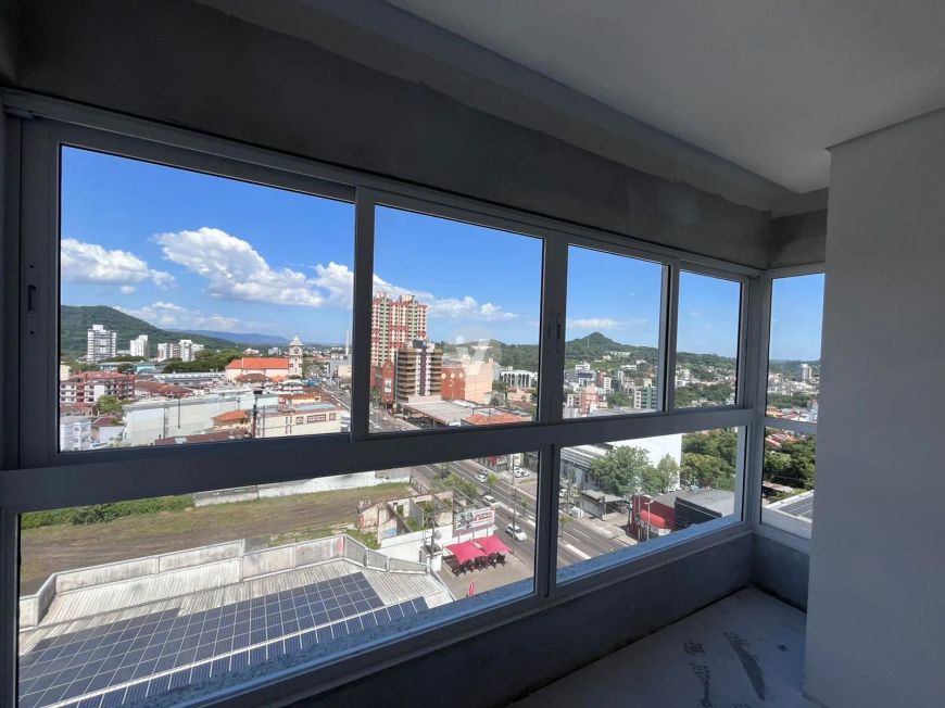 Ap com infraestrutura no Bairro Dores, ao lado do Colégio Coração de Maria