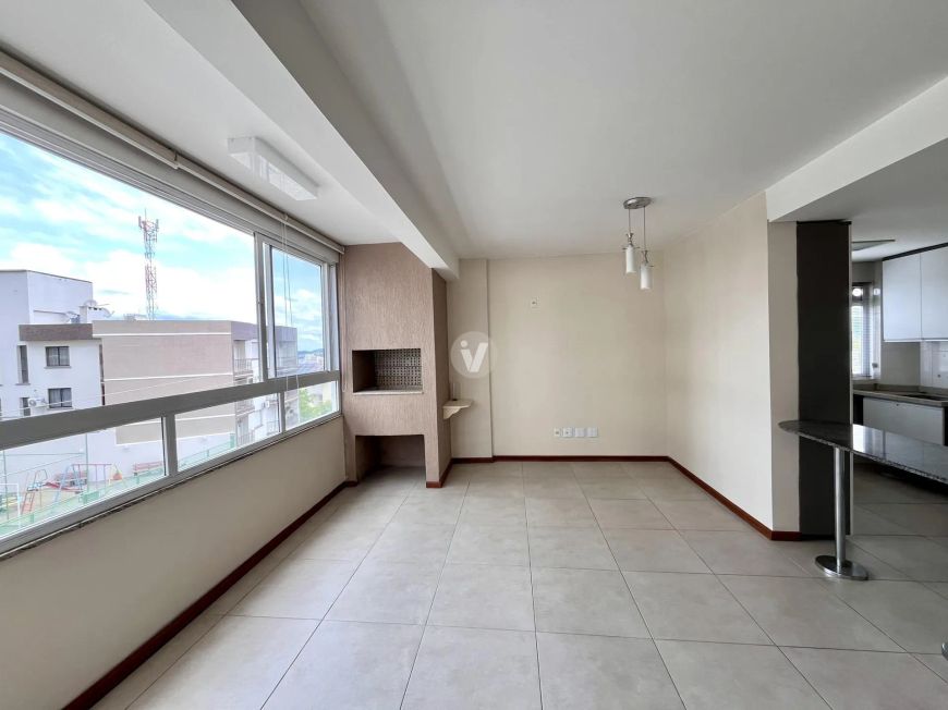 Apartamento de 2 dormitórios com suíte e churrasqueira em N Sra de Fátima