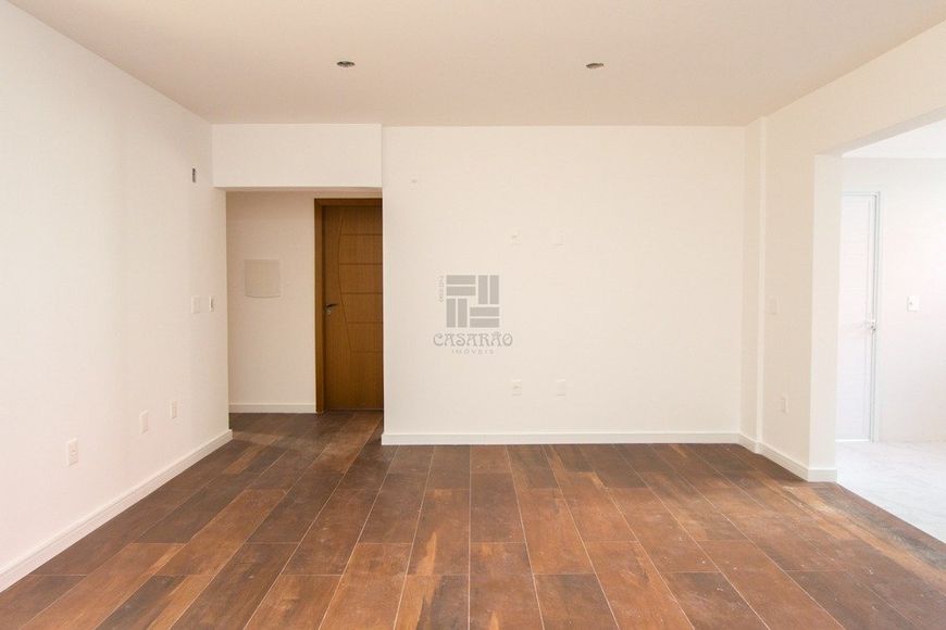 APTO 3 DORM,ELEVADOR, GARAGEM, CHURRASQUEIRA