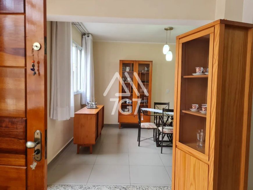 CASA À VENDA NA REGIÃO DO MORUMBI
