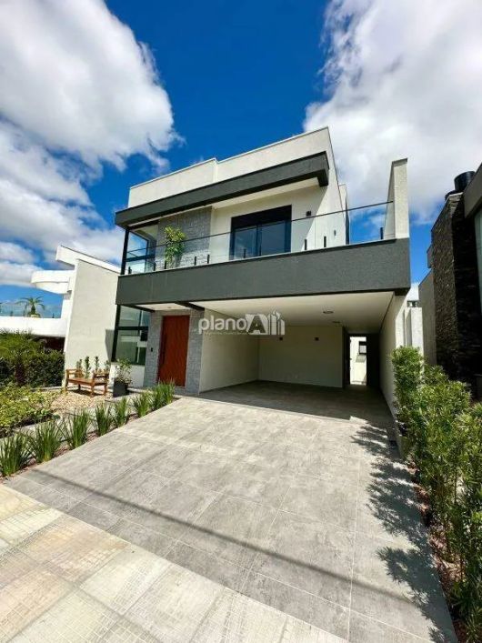 Casa em Condomínio Cyrela Landscape Seminário à venda, com 243m², 3 quartos 3 suítes - Centro - Grav