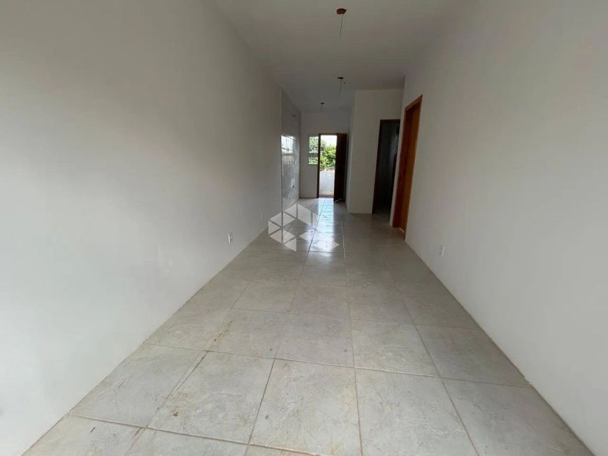 Casa com 3 dormitórios no bairro Neópolis, próximo a RS 020