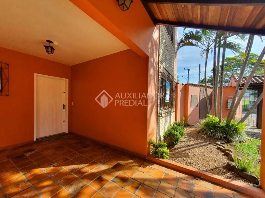 Area de 149m² privativo 3 Quartos 2 Banheiros Vaga Coberta