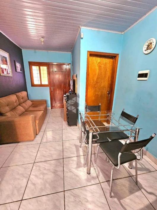 Casa 02 dormitórios na Auxiliadora em Gravataí