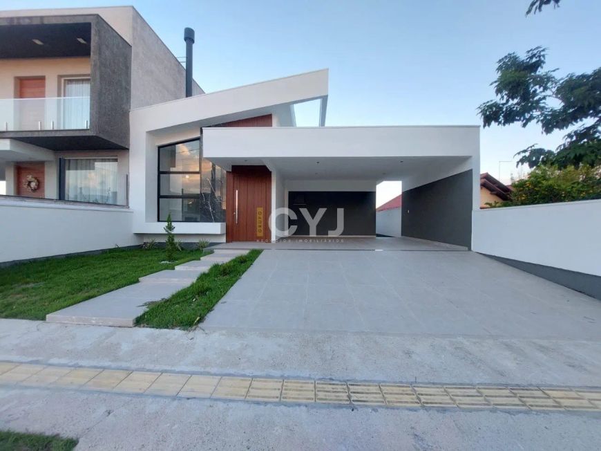 Casa fachada imponente, 3 quartos no Reserva Dom Feliciano