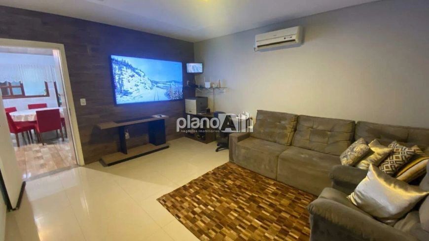 Casa à venda, com 0,01m², 2 quartos - Renascença - Gravataí / RS por R$ 840.000,00