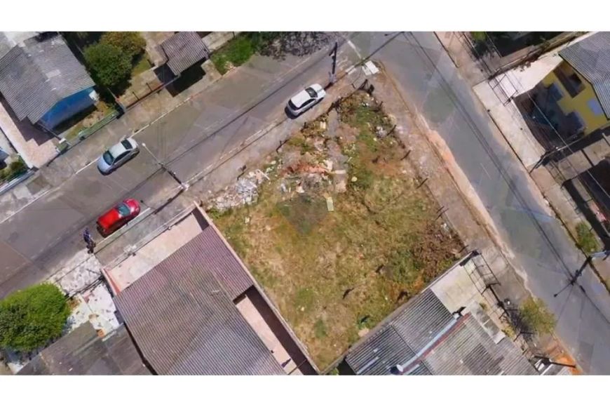 Terreno com excelente localização - Apenas 160m da Av. Dorival!