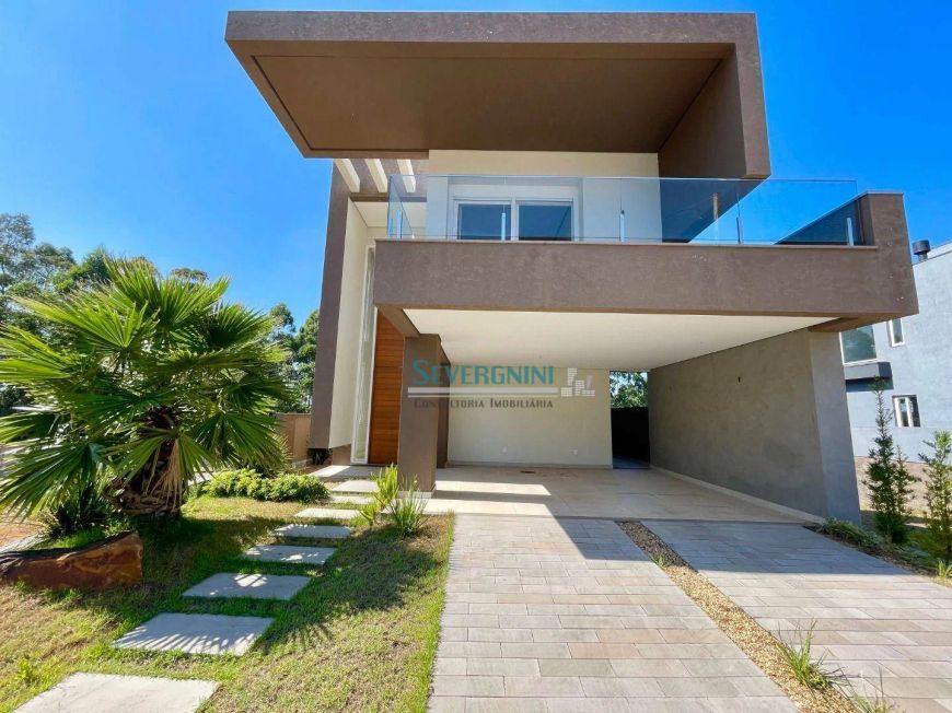 Sobrado com 3 dormitórios à venda, 218 m² por R$ 1.600.000,00 - Centro - Gravataí/RS