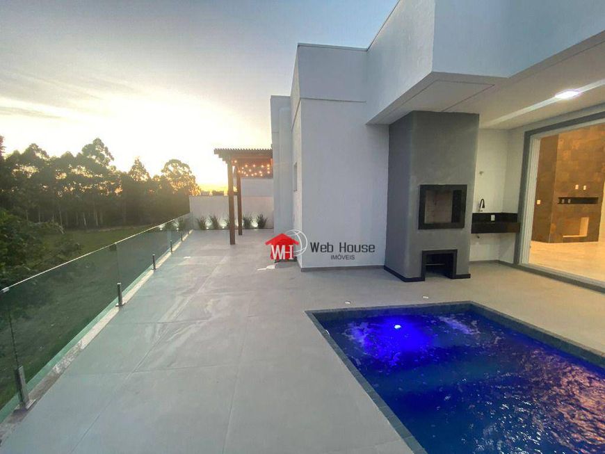 Casa com 3 dormitórios à venda, 170 m² por R$ 1.490.000 - Centro - Gravataí/RS