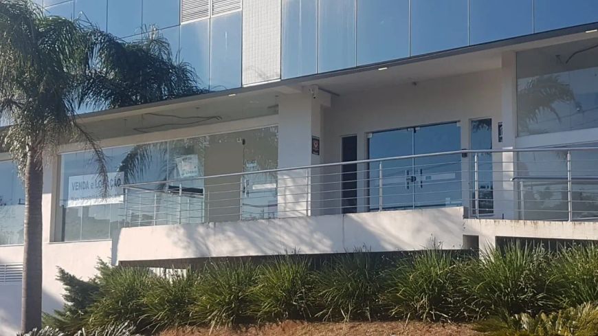 SALA COMERCIAL
