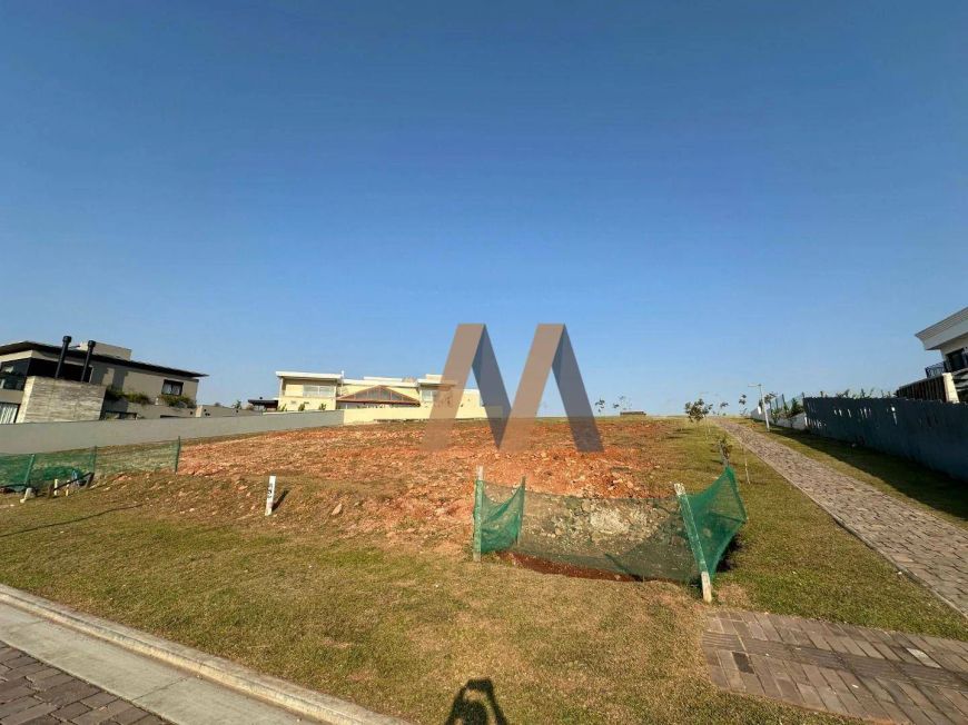 Terreno à venda, 703 m² por R$ 810.000,00 - Prado - Gravataí/RS