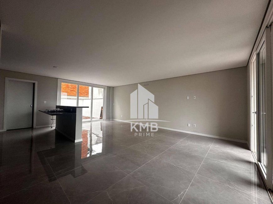 Casa com 3 dormitórios à venda, 122 m² por R$ 850.000 - Jansen - Gravataí/RS