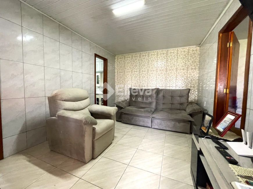 Casa à Venda - Bom Sucesso