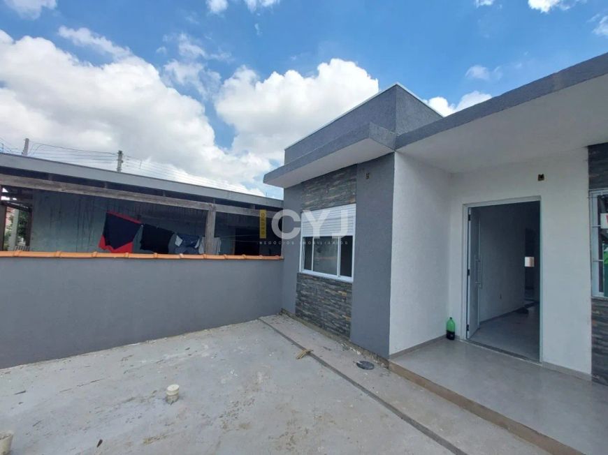 Casa 2 dormitórios com uma suíte no bairro Bonsucesso em Gravata