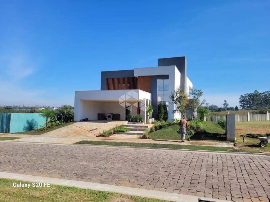 CASA NO CONDOMÍNIO DO PRADO - Bairro Cidade
