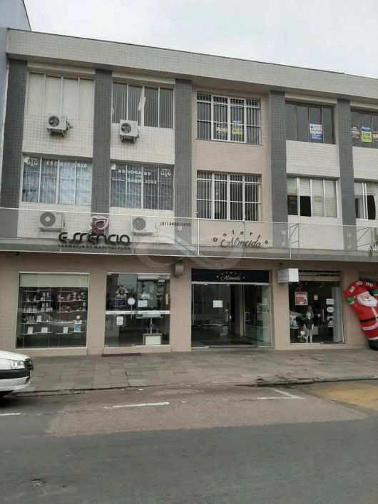 Sala Comercial à venda no Centro de Gravataí. Cod: 705