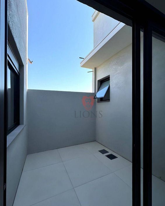 Casa com 3 dormitórios à venda, 120 m² por R$ 720.000,00 - Garden Ville - Gravataí/RS