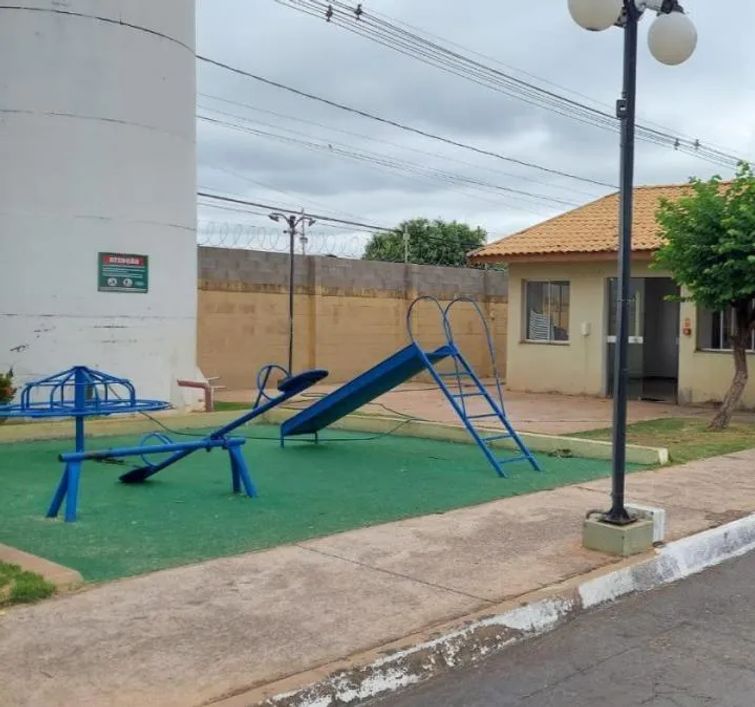 Apartamento para Venda em Várzea Grande, Costa Verde, 2 dormitórios, 1 banheiro, 1 vaga