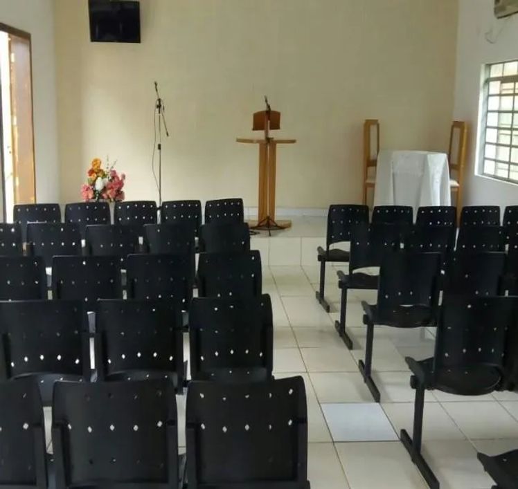 Imóvel Comercial para Venda em Várzea Grande, Capão do Pequi, 1 dormitório, 2 banheiros, 2 vagas