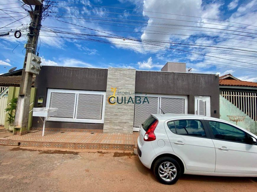 Casa à Venda no Condomínio Dom Pedro II