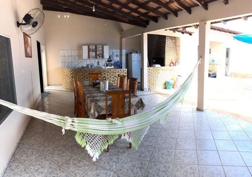 vendo casa no bairro costa verde