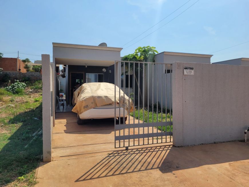 Casa no bairro Paiaguas VG - Agio R$ 86.000,00 valor da parcela R$690,00.