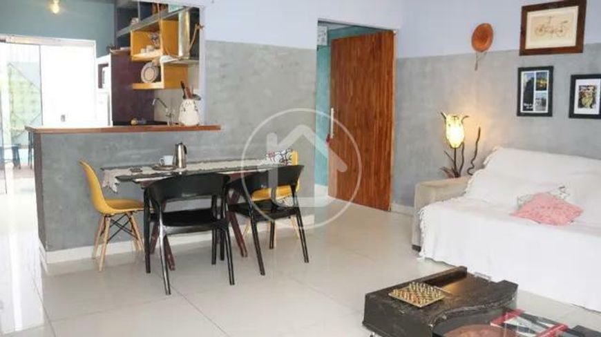 CASA 3 QUARTOS EM CONDOMINIO