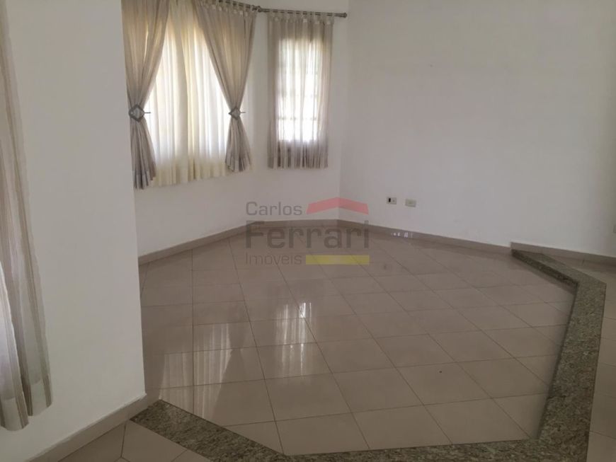 CASA PARA VENDA COM PISCINA, BARRO BRANCO.