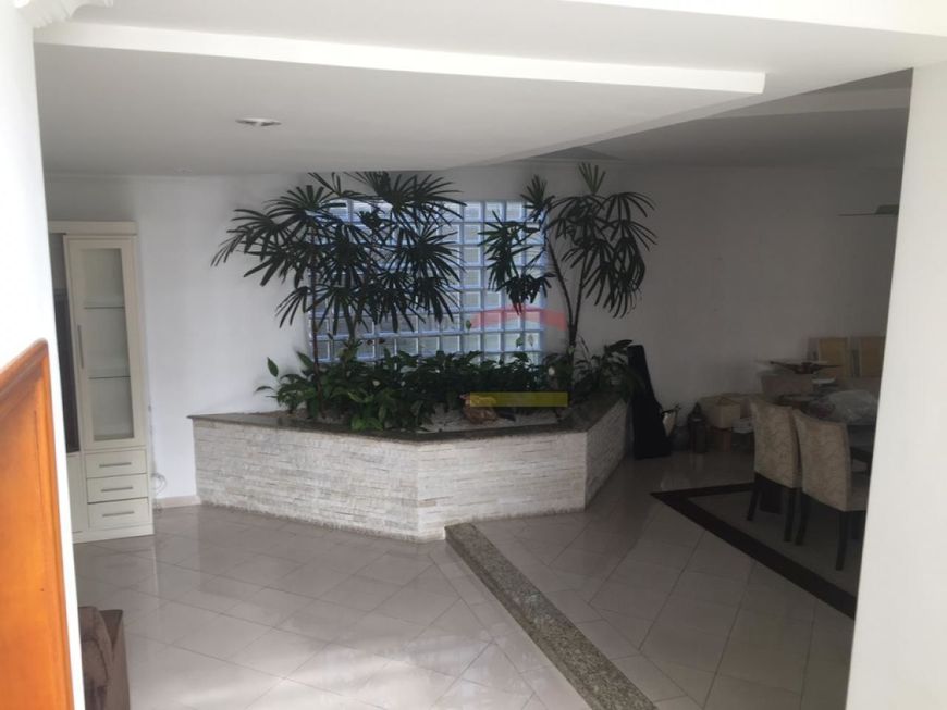 CASA PARA VENDA COM PISCINA, BARRO BRANCO.