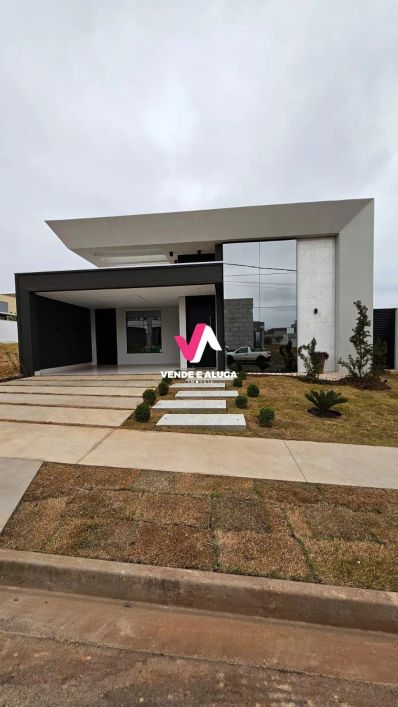 Casa Térrea Florais da Mata à venda 3 suítes piscina 201m² 2 vagas Várzea Grande REF: EXC-56691