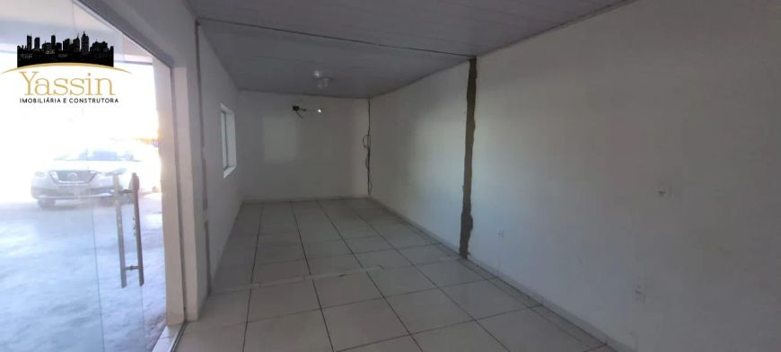 Salão Comercial à Venda em Várzea Grande-MT 6 Salas, 6 Banheiros, 5 Vagas de Garagem 220 m² no Bairr
