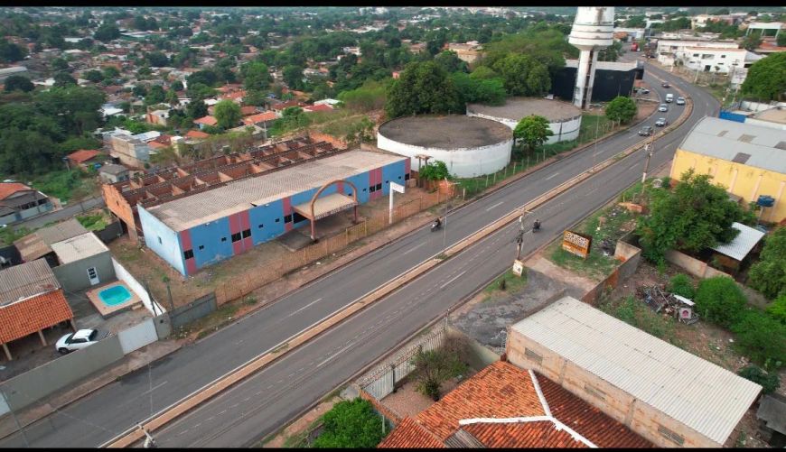 PRÉDIO COMERCIAL - Várzea Grande MT