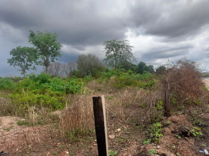 Terreno com 45.000 metros quadrados na estrada da Guarita - Várzea Grande - MT