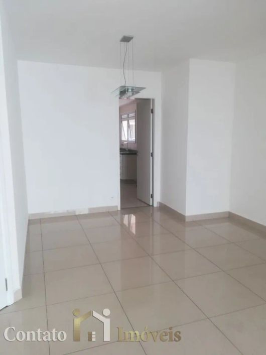 Apartamento a venda na Vila Mariana com 114 m², 4 dormitórios sendo 1 suíte e 2 vagas.