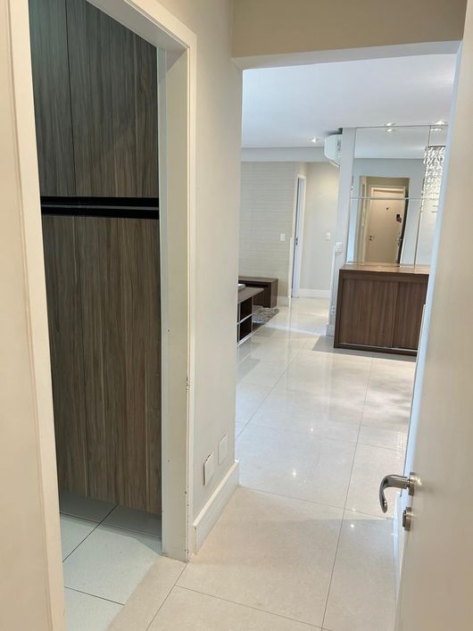 Excelente apartamento de 2 dormitórios em Alphaville