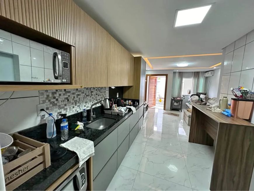Imóvel para venda tem 200 metros quadrados com 3 quartos em Jardim Regina Alice - Barueri - SP