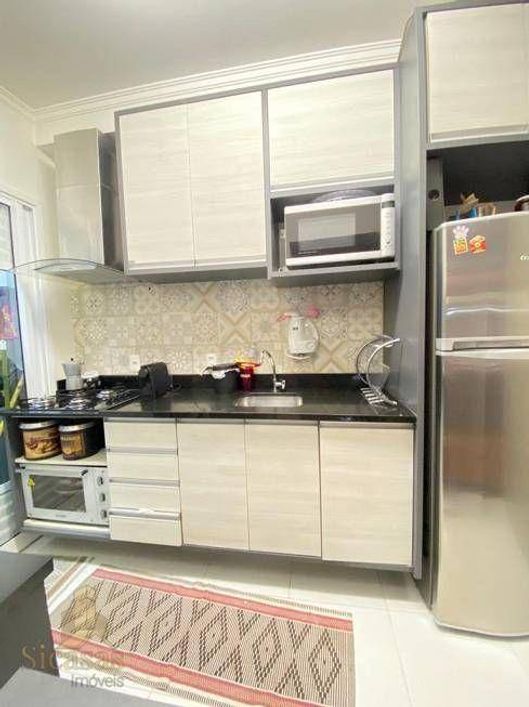 Apartamento à venda em Alphaville com 2 quartos sendo 1 suíte e 1 vaga por 650 mil