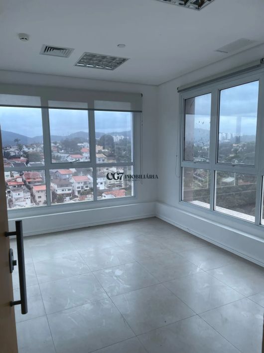 Sala Comercial de 85,61m² para locação - Alpha Square Office