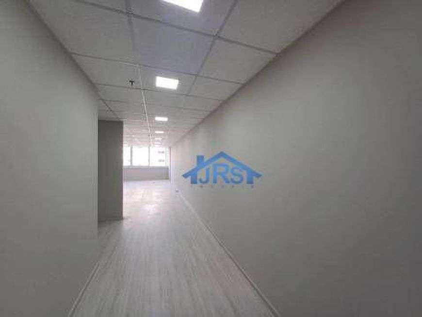 Sala de 68 m² - Empresarial 18 do Forte - Barueri/SP