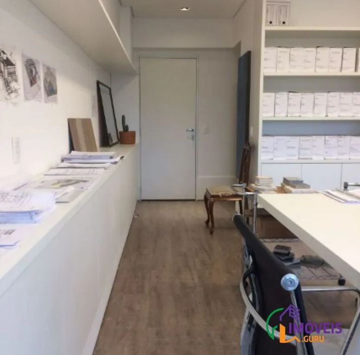 CONJ. COMERCIAL - ALPHAVILLE - SP