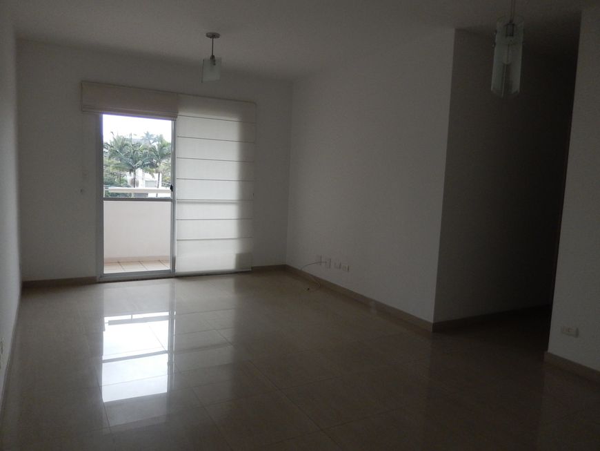 Apartamento de 3 dormitórios em Alphaville - Tamboré - Barueri- SP